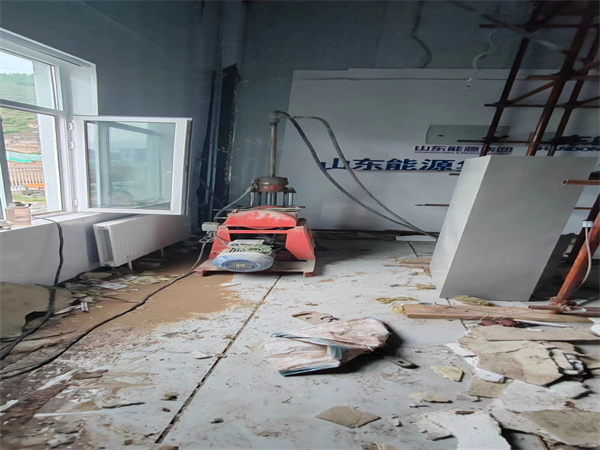 武乡地基基础下沉墙体裂缝加固注浆顶升施工